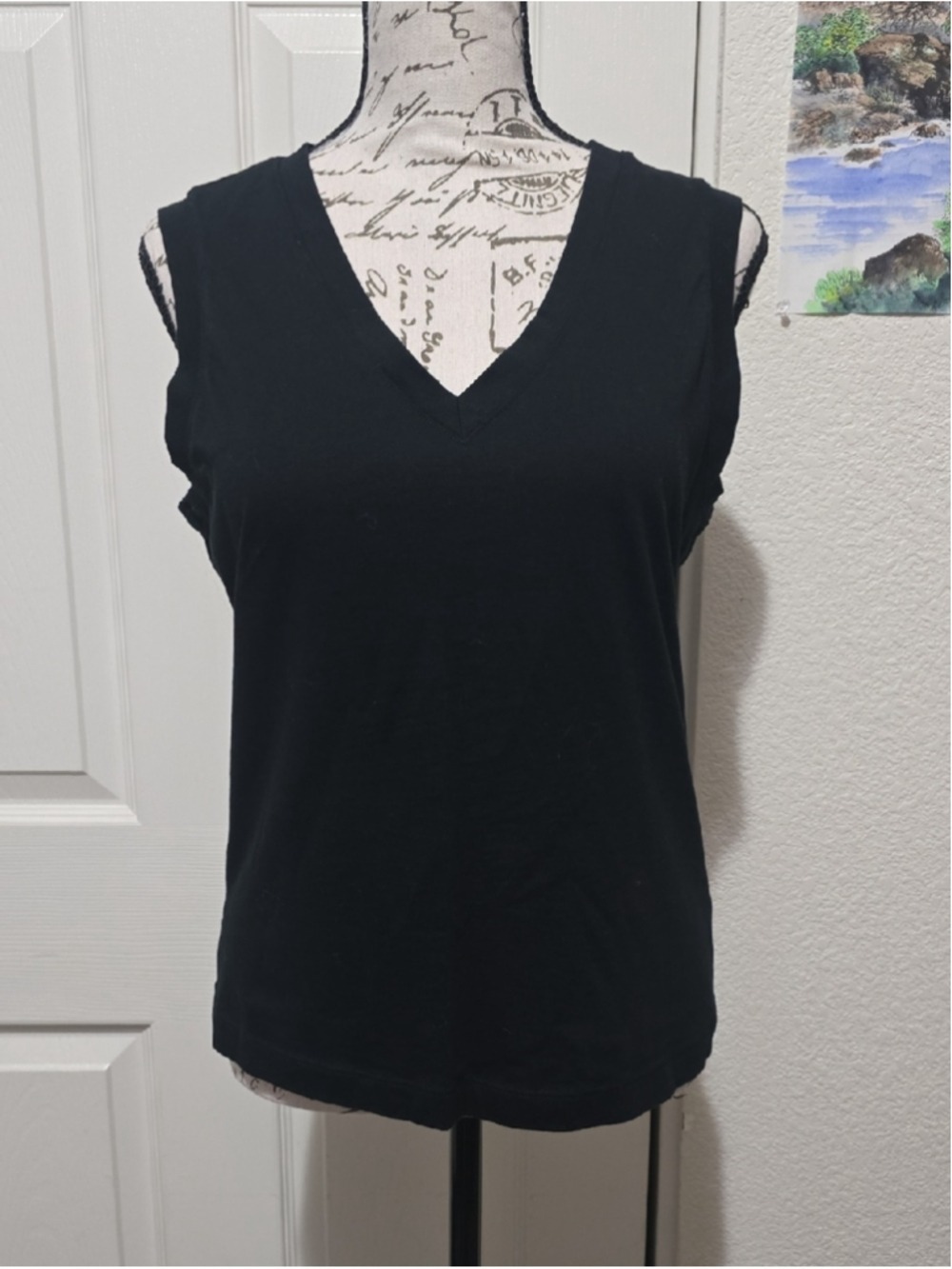 Banana Republic Womens Black V Neck Sleeveless Tank Top Medium Excellent
